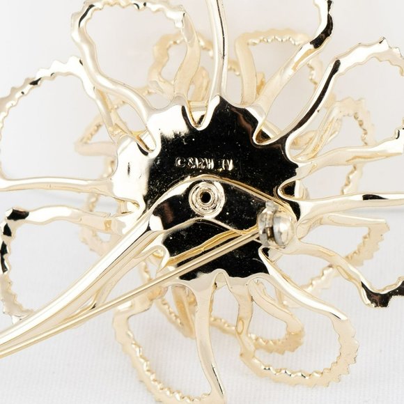 Vintage Flower Brooch AB Stone Gold Tone Signed Sarah Coventry Large Dimensional - Picture 4 of 7